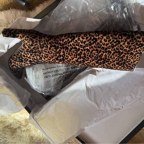 NWB $151 Steve Madden NY women 7.5 JOANIS Animal Print Heeled Knee high Boots - Picture 9 of 9